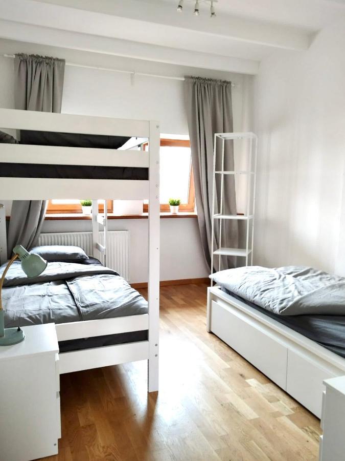 Wake Villa Brwinow Dış mekan fotoğraf