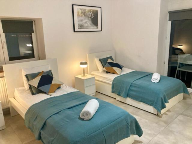 Wake Villa Brwinow Dış mekan fotoğraf