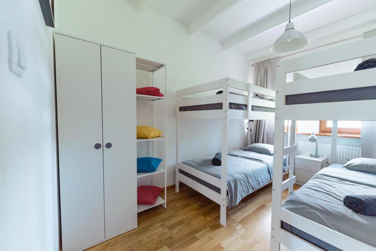 Wake Villa Brwinow Dış mekan fotoğraf